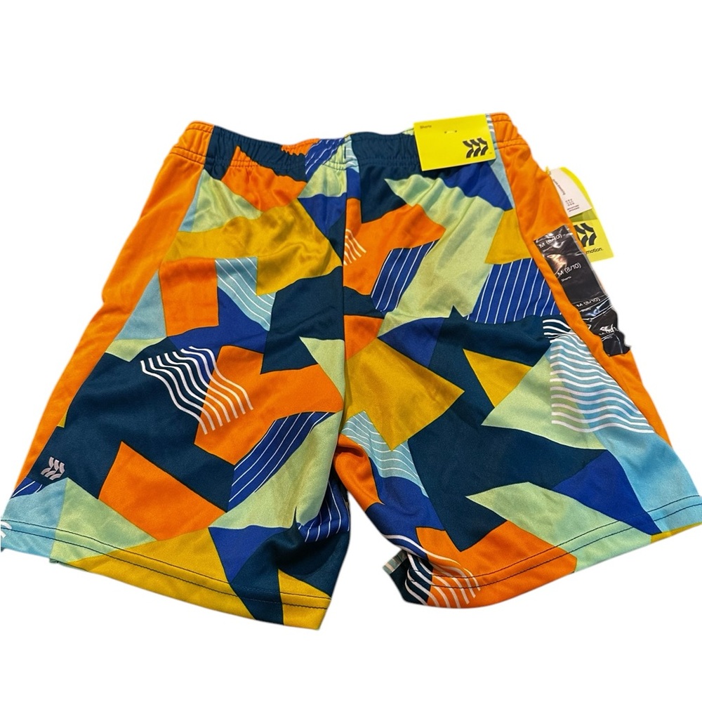 All in Motion boys shorts bright abstract colors Sz M 8 /‎ 10 NWT